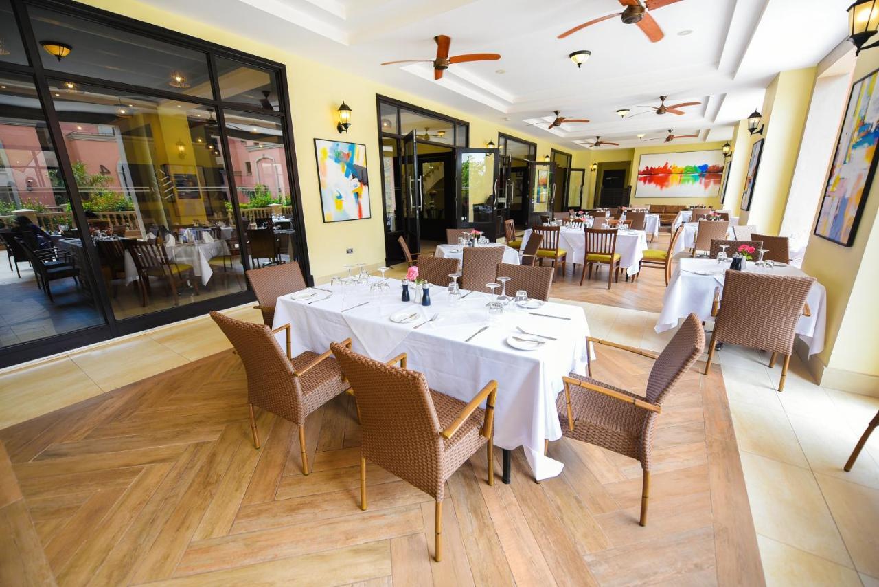 Mestil Hotel&Residences Kampala Exterior foto
