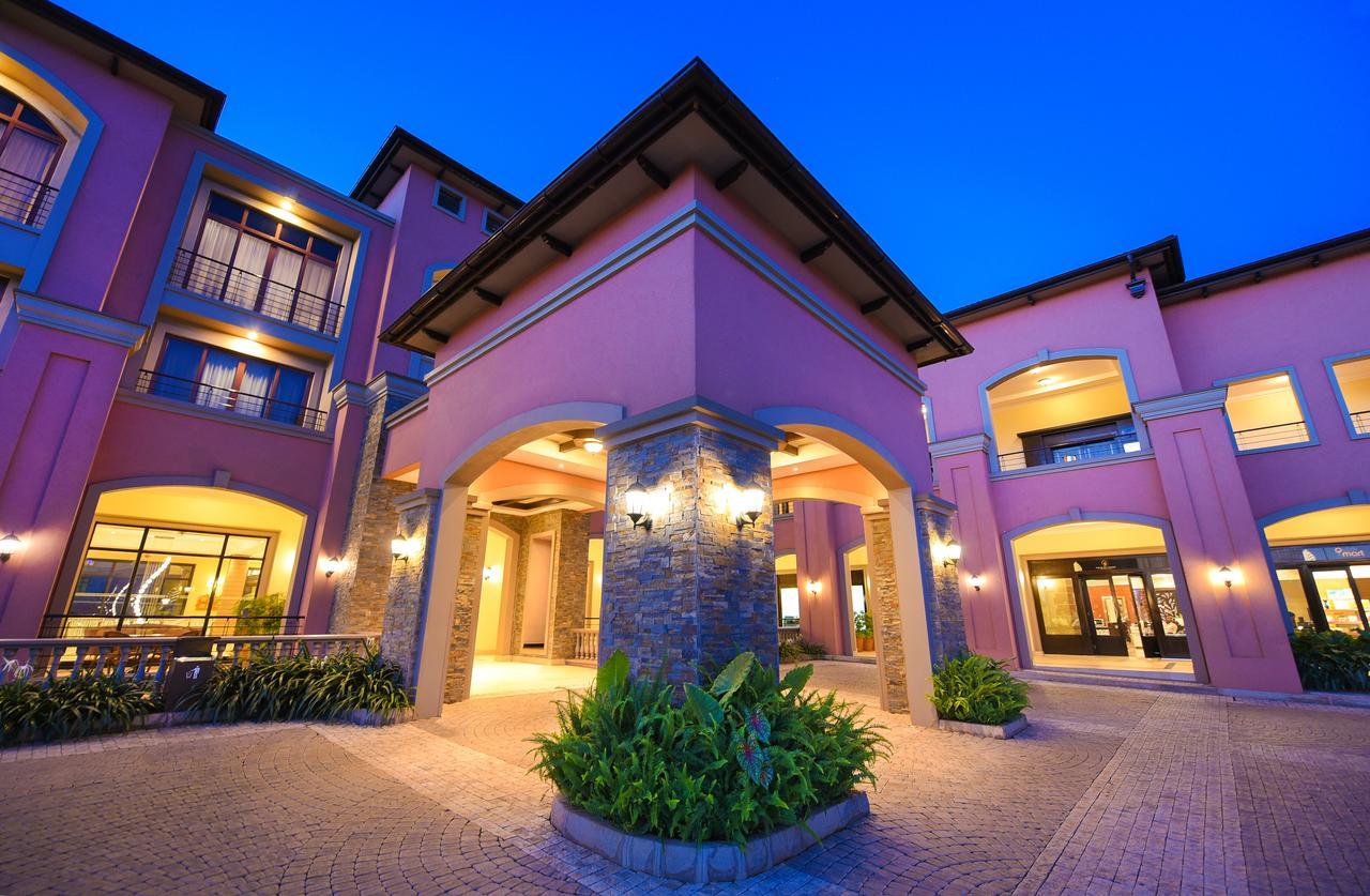 Mestil Hotel&Residences Kampala Exterior foto