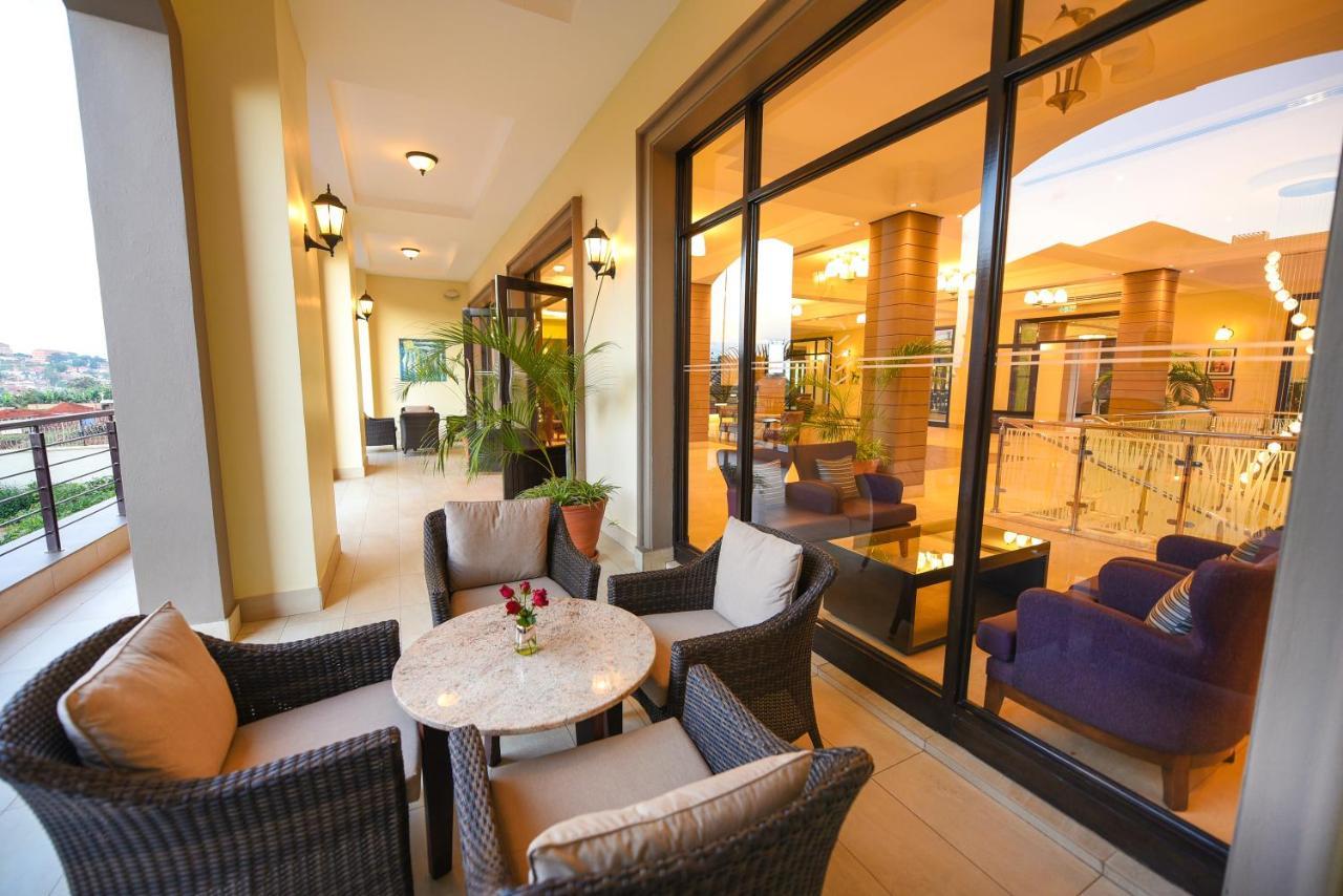 Mestil Hotel&Residences Kampala Exterior foto
