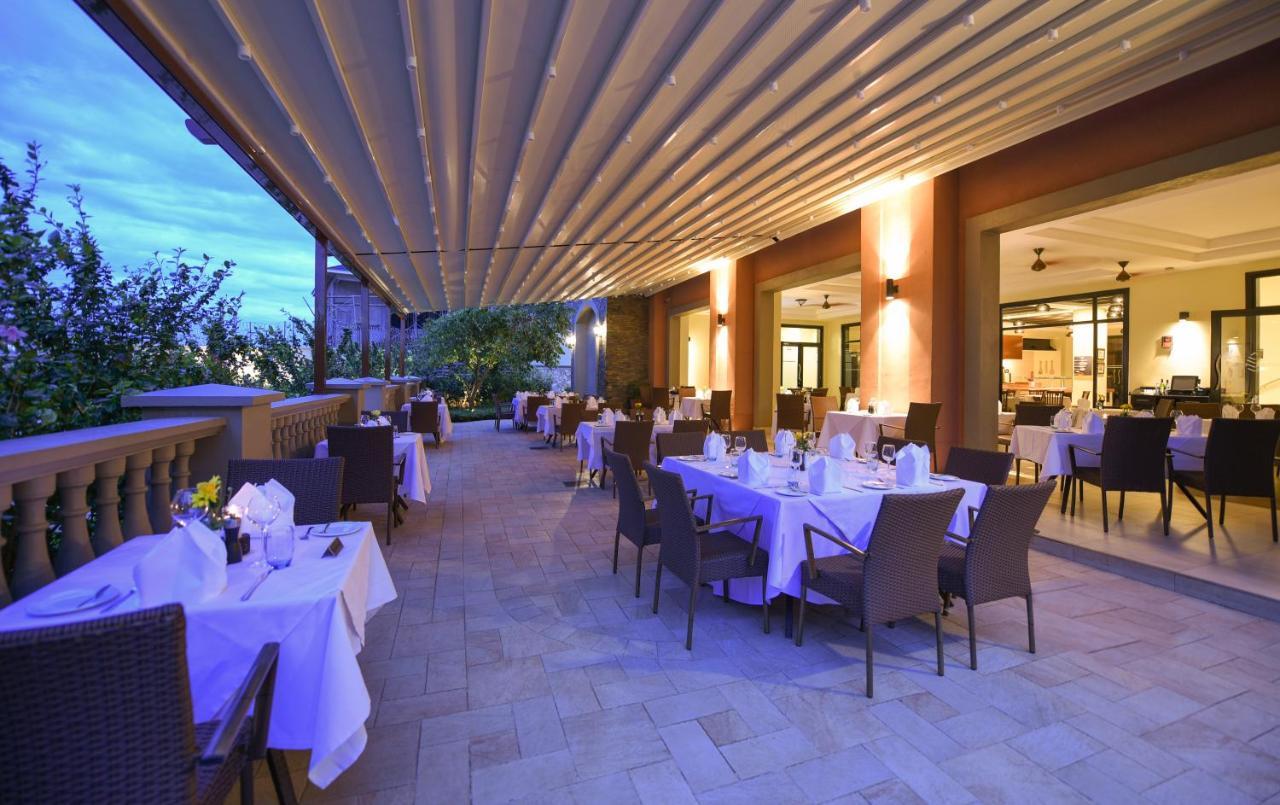 Mestil Hotel&Residences Kampala Exterior foto